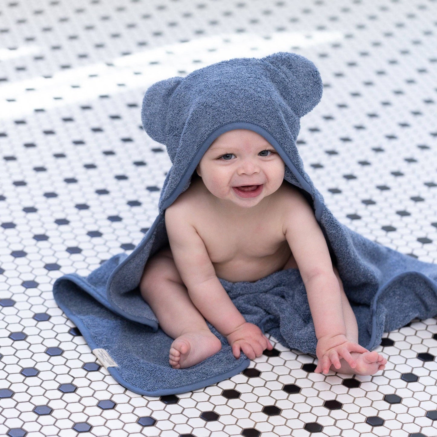 Hooded Towel + Wash Mitt Set- Rain