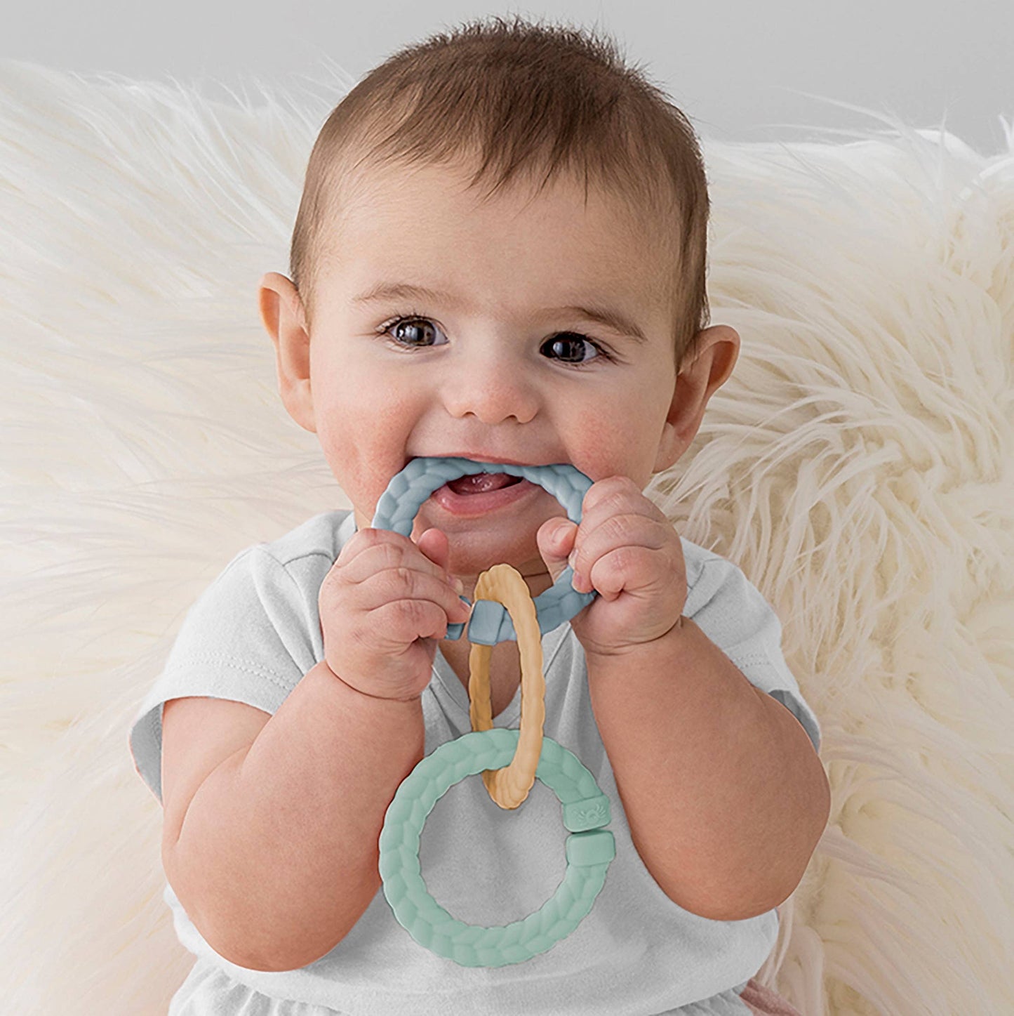 Itzy Teether Gift Set