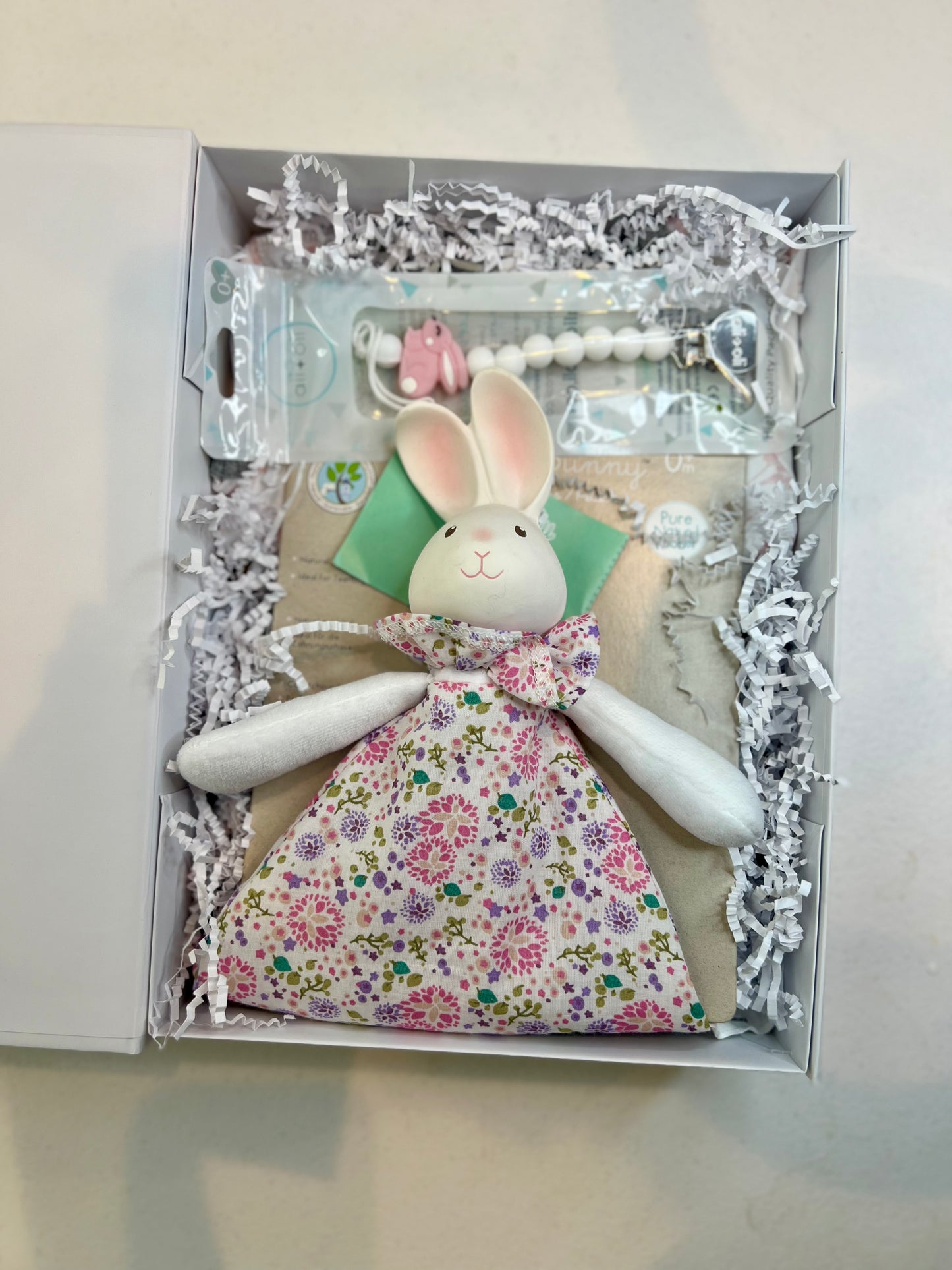 Organic Baby Girl Gift Set