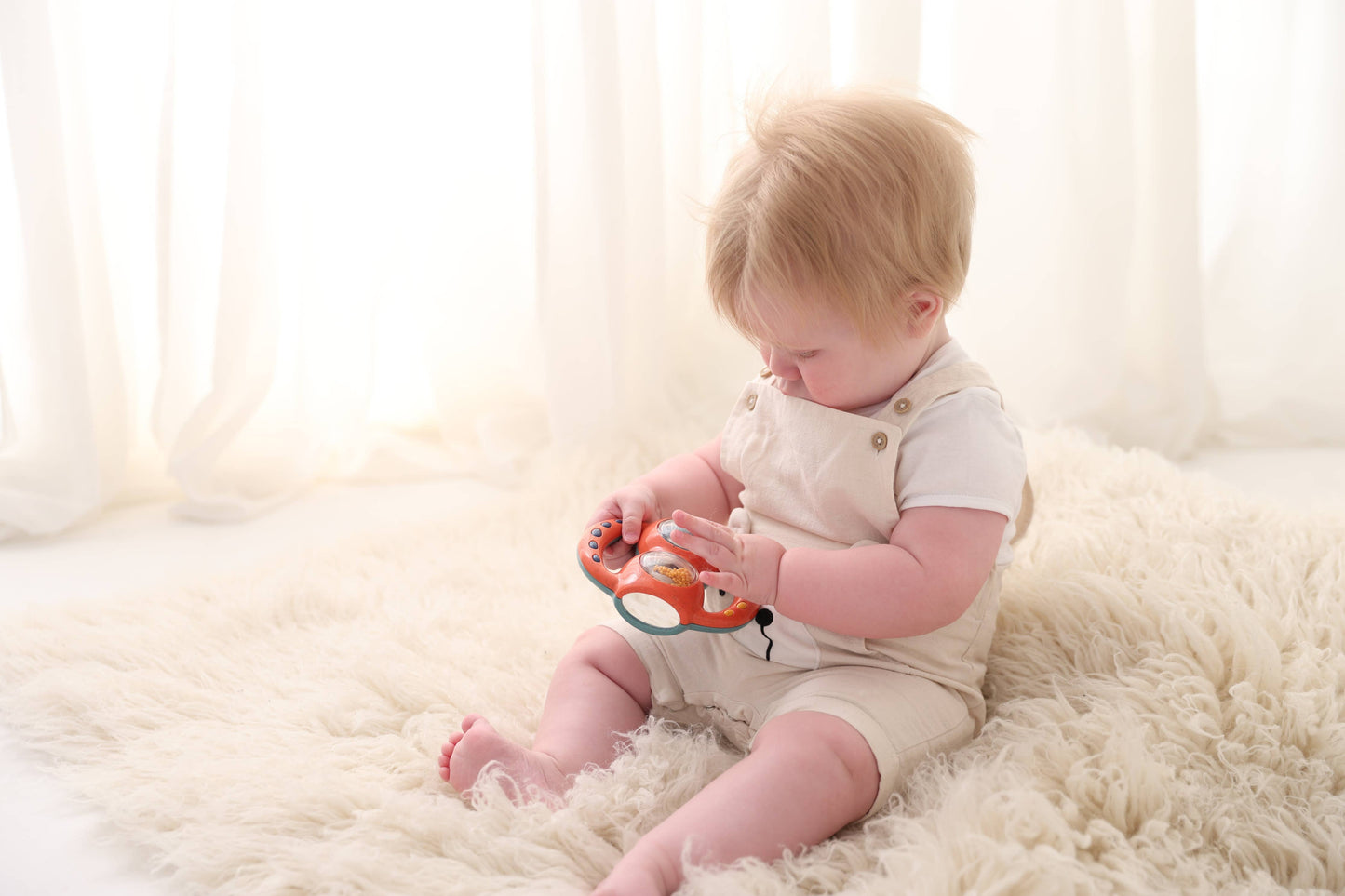 Magic Shaker Toy - TOLO