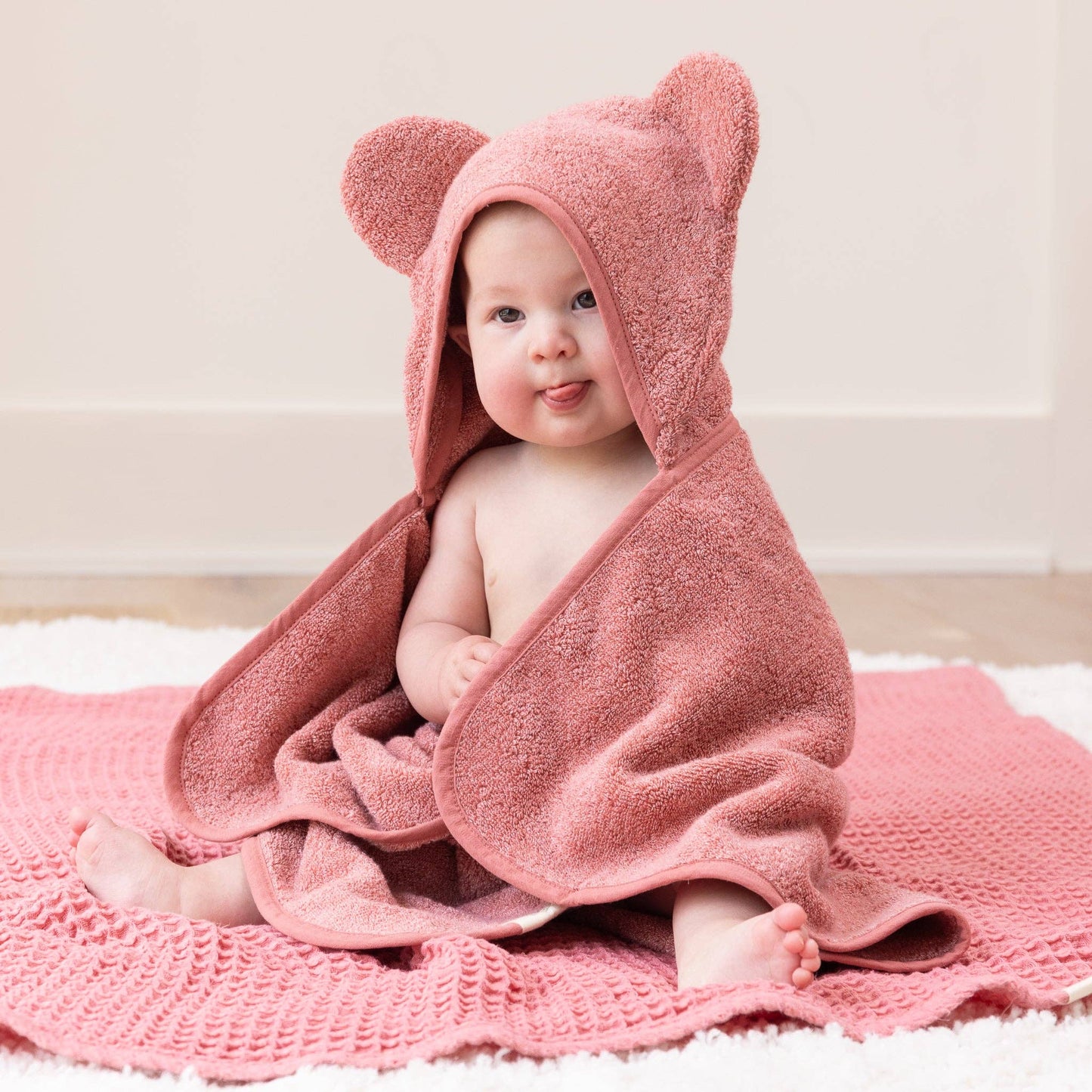 Hooded Towel + Wash Mitt Set- Watermelon