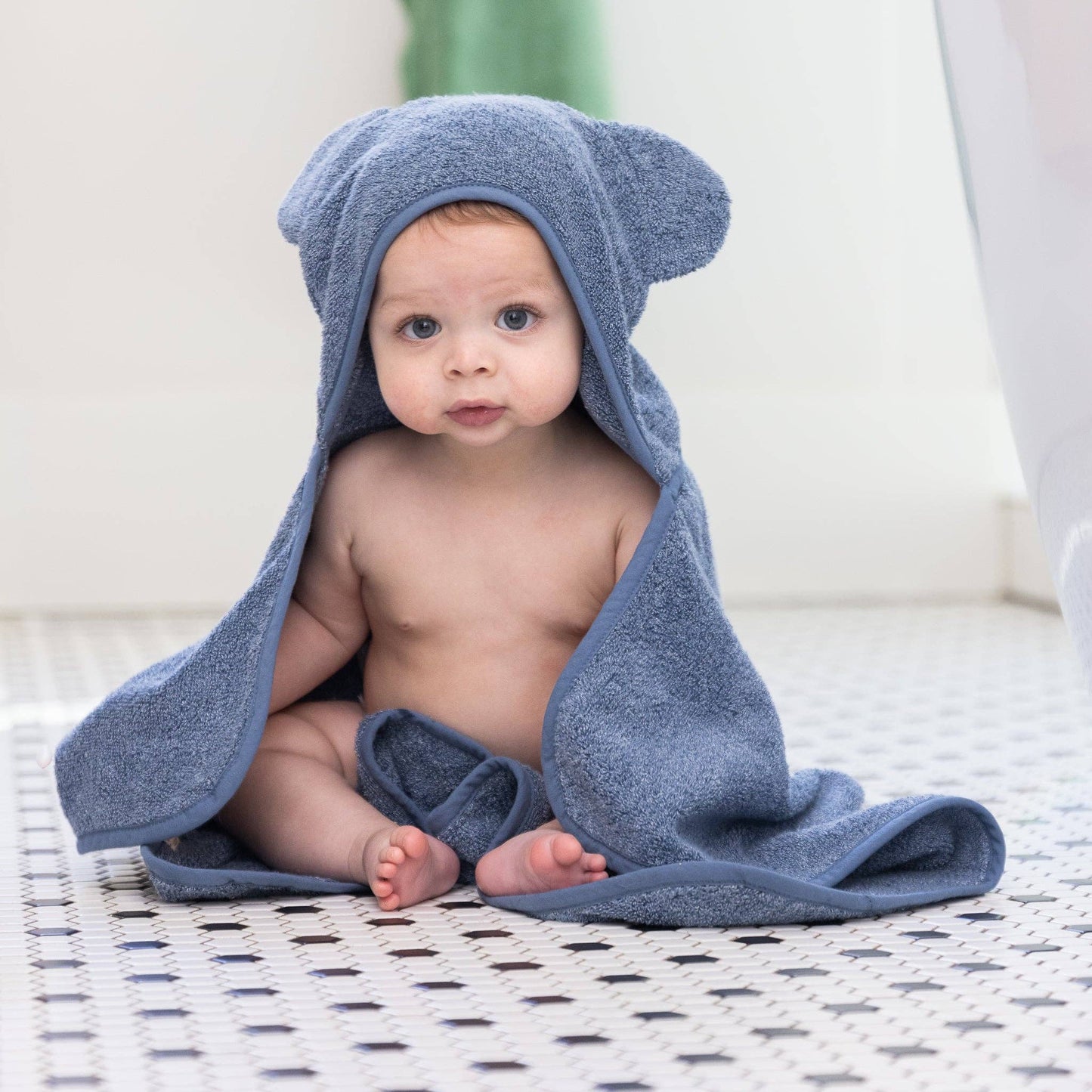 Hooded Towel + Wash Mitt Set- Rain