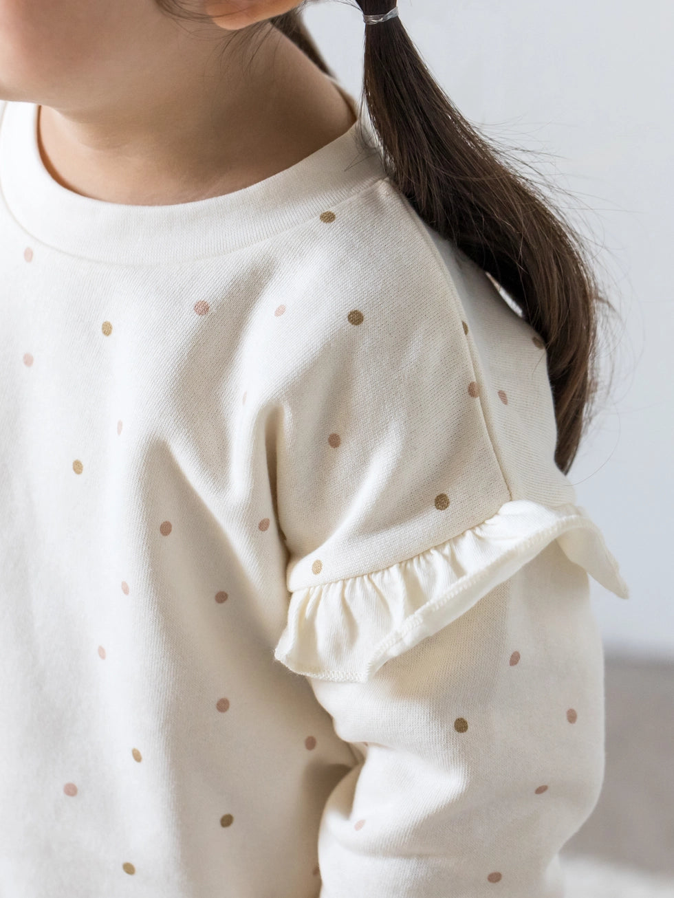 Abbie Fleece Ruffle Pullover - Ivory/ Fawn Mini Polka