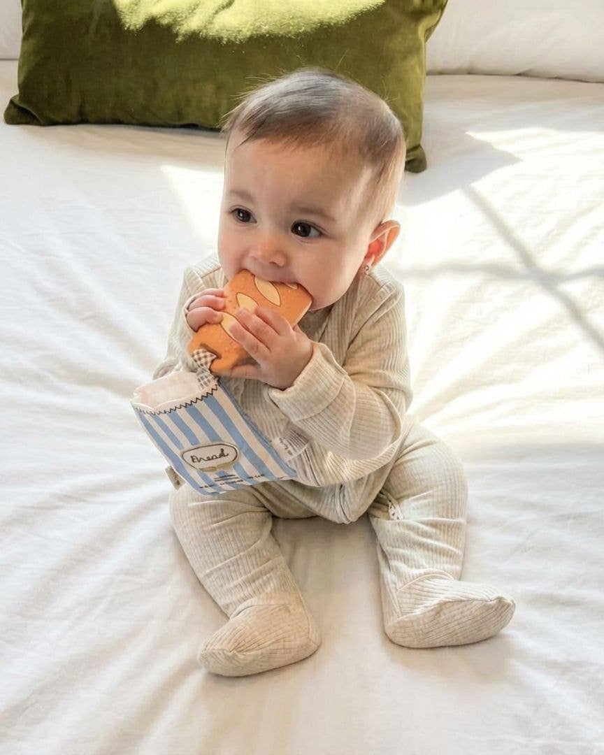 Baguette Teensy Crinkle™ Teething Toy