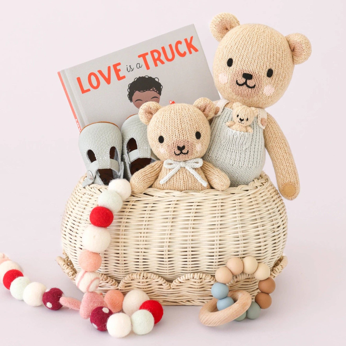 Alexander the Honey Bear: Little - 13"