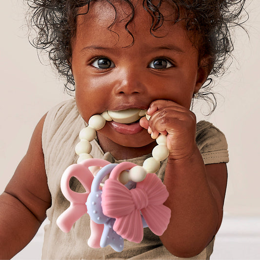 Itzy Trio Teether Bows