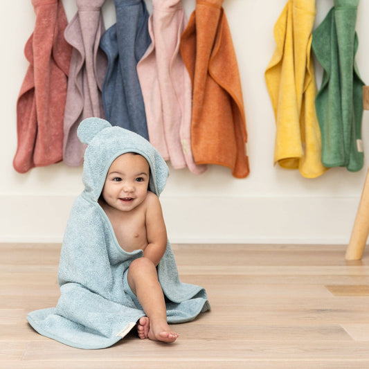 Hooded Towel + Wash Mitt Set- Fog