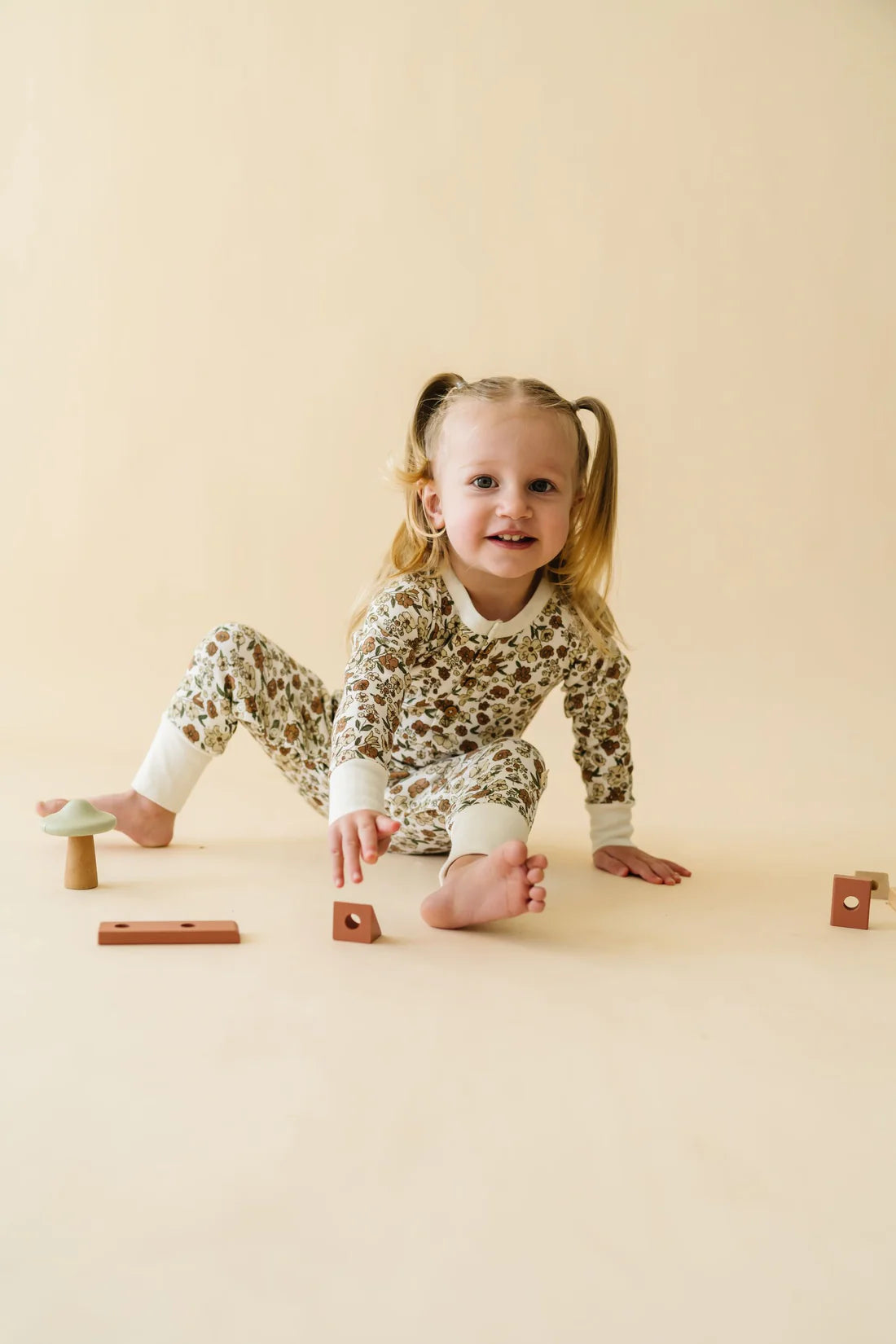 Organic Neutral Flowers Romper